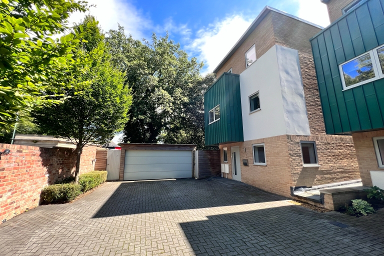 8 Polefield Gardens - SOLD by Read Maurice Estate Agents Cheltenham