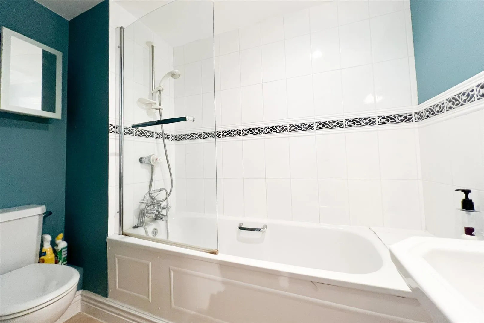 Shaftesbury Hall | Bathroom