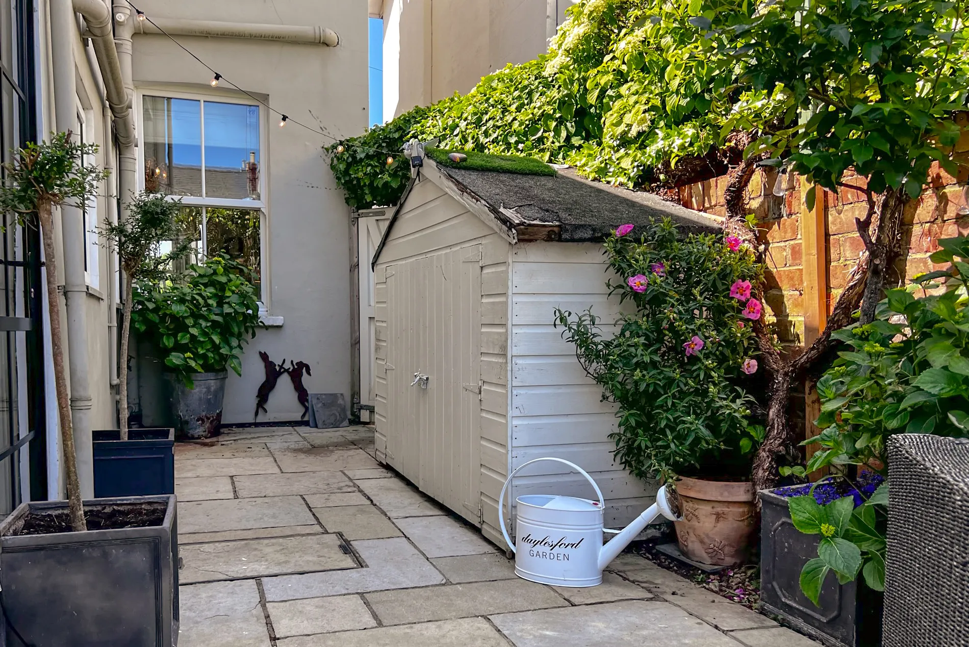 Side garden